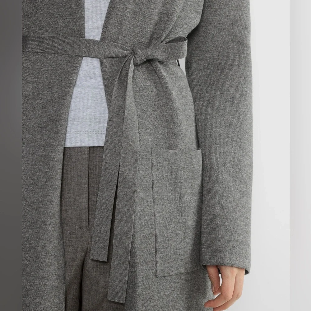Aritzia Babaton Ty Cardigan - Picture 3 of 6